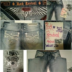 NWT! Rock Revival Straight Easy Fit Jeans